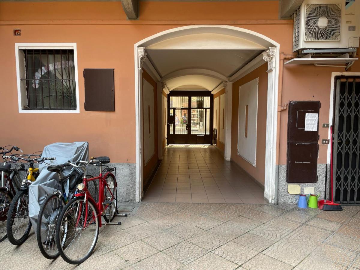 Corte Del 6 - Cozy Modern Flat Leilighet Milano Eksteriør bilde